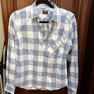 UNTUCKIT Blue and White Plaid Shirt SIZE 4